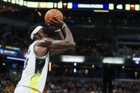 包含西亚卡姆连续五场比赛得分超过出色防守，巴黎圣日耳曼不断突破！的词条