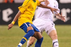 包含内马尔新星突破纪录表现惊艳，热火未来可期！的词条